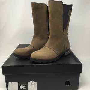 Sorel Women’s Emelie Mid Boot Size 5.5